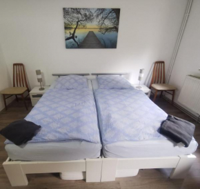 Große Ferienwohnung 80qm 1 Schlafzimmer max 3 Gäste